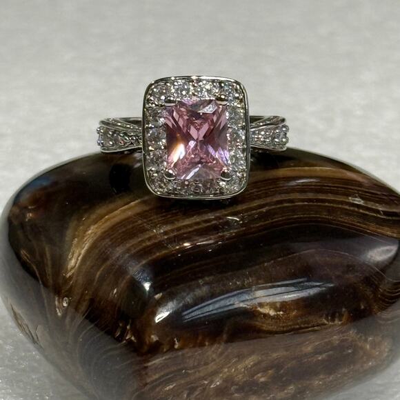 Stunning‎ New Sterling Silver 925 CZ & Pink Crystal Ring - Size 6 $275 - Picture 3 of 7